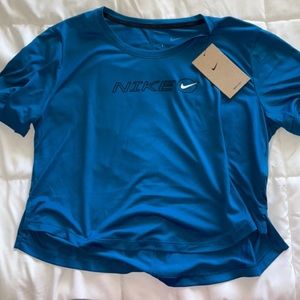 Nike t shirt NWT never worn